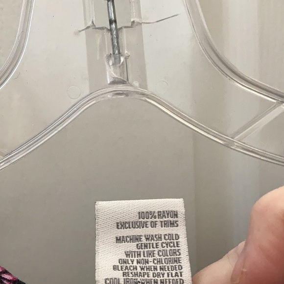 FINAL MARKDOWN Ladies’ American Rag Peasant-style Top (XS) - Picture 5 of 6